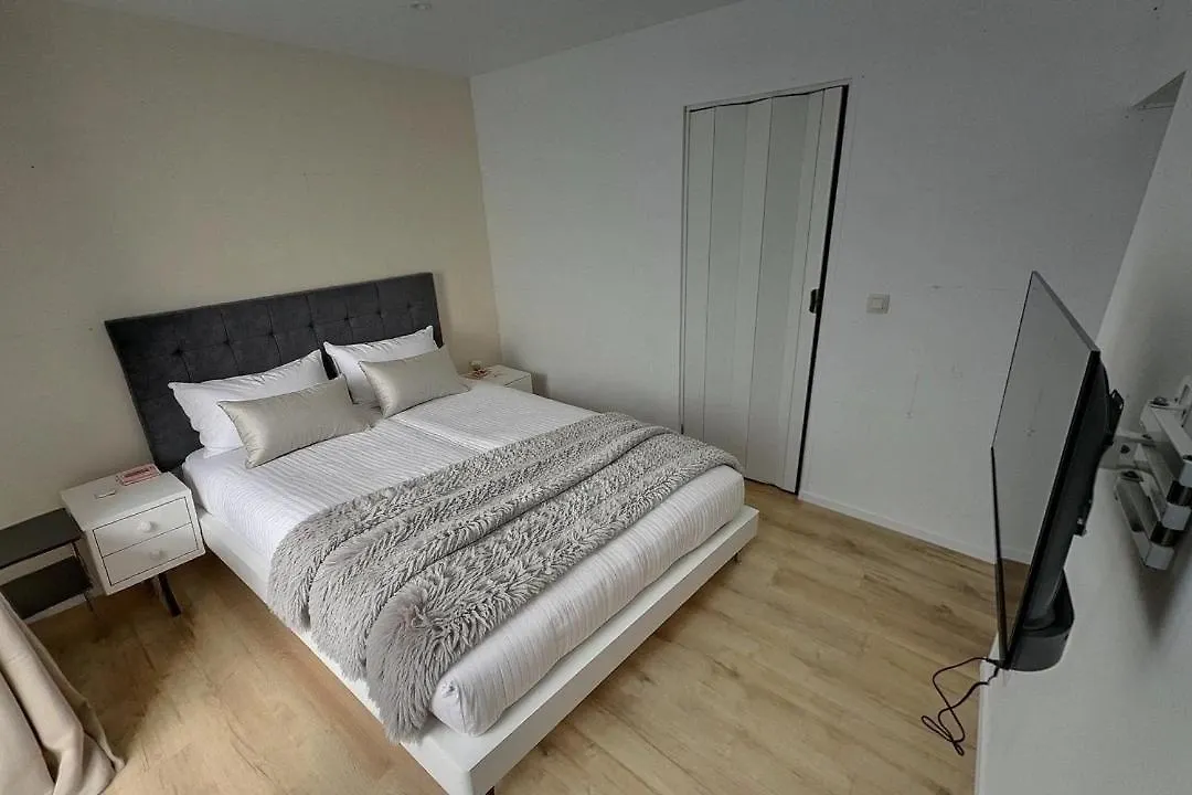 Jean 1B Brussels-Charleroi-Airport Appartement Charleroi